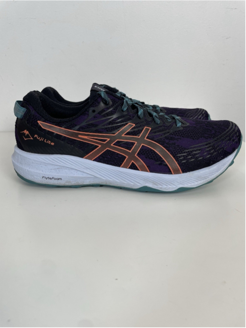 ASICS Fuji Lite 3 Running Shoes Women Size 9.5 Night Shade Trail Sneakers